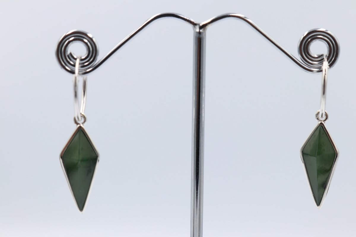 Stg Silver Set Greestone Drop Earrings
